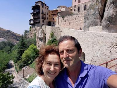 Casas colgadas